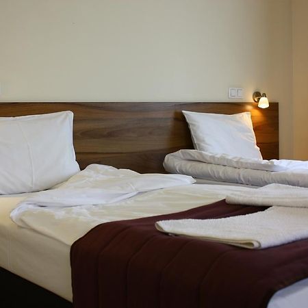 Hotel Czerniewski وارسو المظهر الخارجي الصورة